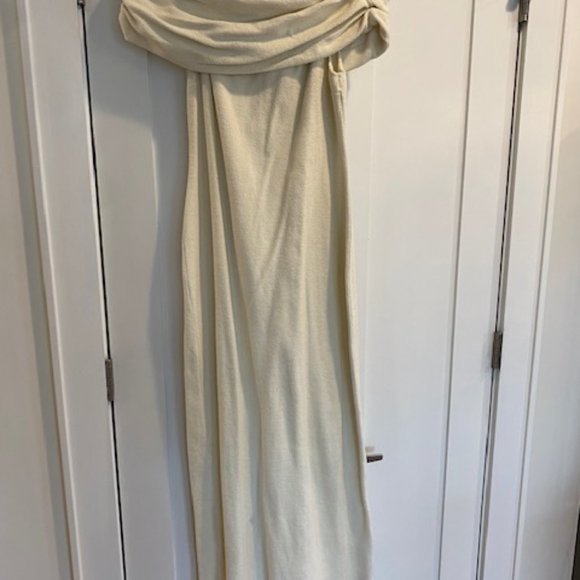 Reformation Ivory Knit off-the-shoulder Dress - Picture 5 of 5